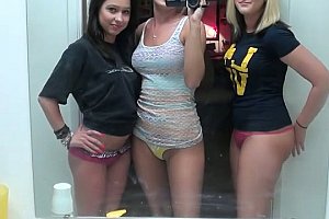 艳星瓦伦蒂娜性精品hd