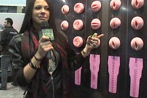 欧美夫妻丝袜4p交换