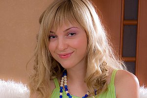 chinafemdom女王踩踏